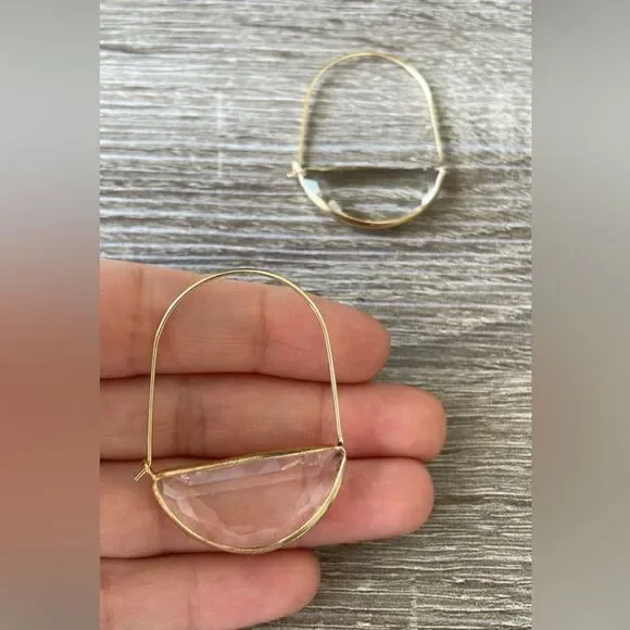Clear hoop earrings A223 - Picture 4 of 4